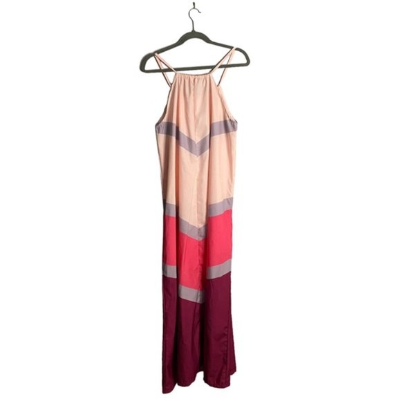 Women's Color Block Halter Maxi Dress - Picture 4 of 5